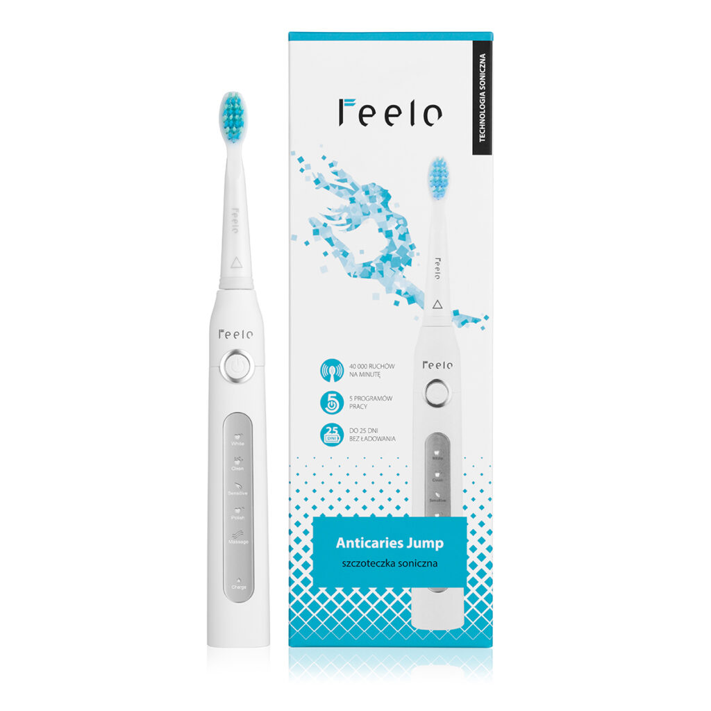 Szczoteczka soniczna w bieli, fotografia produktowa dla firmy z Warszawy, wykorzystanie zdjęć na opakowaniu.