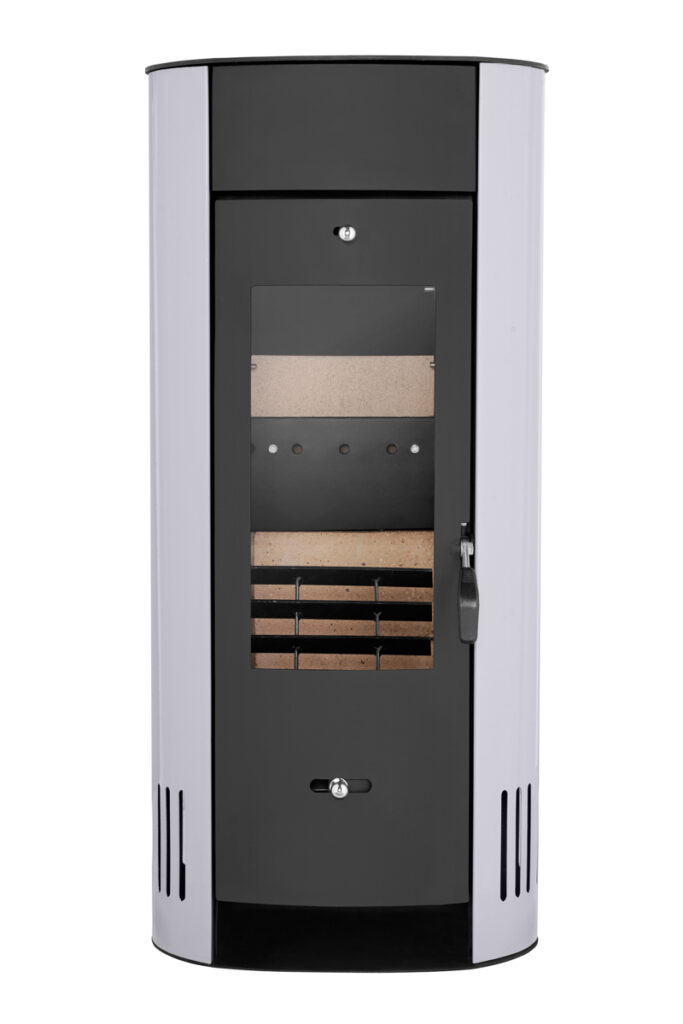 Fotografia e-commerce pieca kominkowego – widok z przodu, obudowa w kolorze srebrnym/jasnoszarym