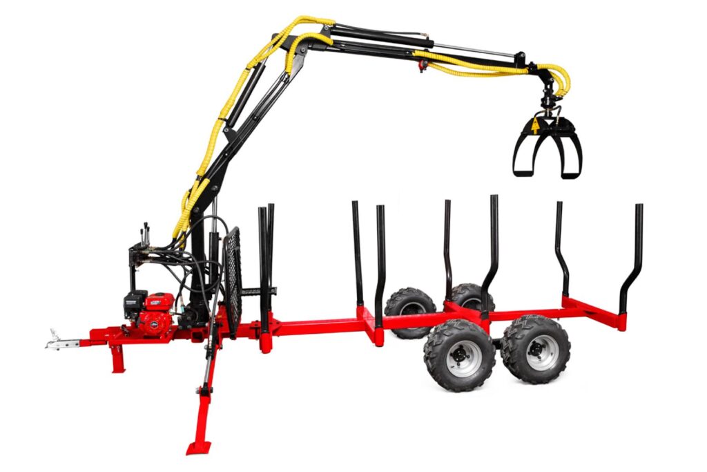 Żuraw leśny – bok maszyny, fotografia produktowa sprzętu ciężkiego do katalogu